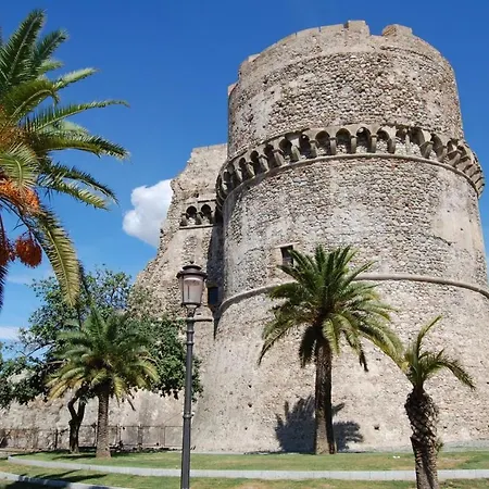 Stazione E Centro Reggio de Calabre