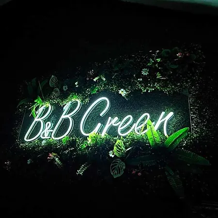 B&B Green فندق مبيت وإفطار